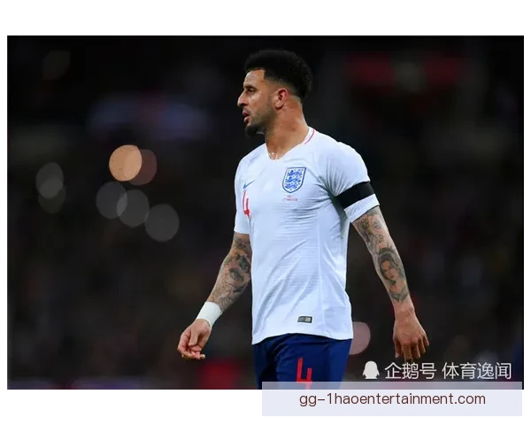 沃克自信称仍为英超最快球员展现速度统治力 沃克自信称仍为英超最快球员展现速度统治力